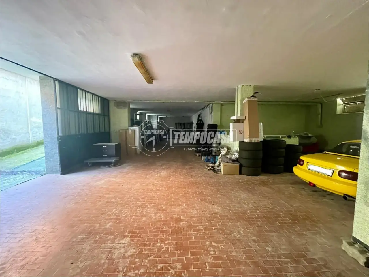 Magazzino in Via Oriana Fallaci 8, Seregno, {3} - Foto 2
