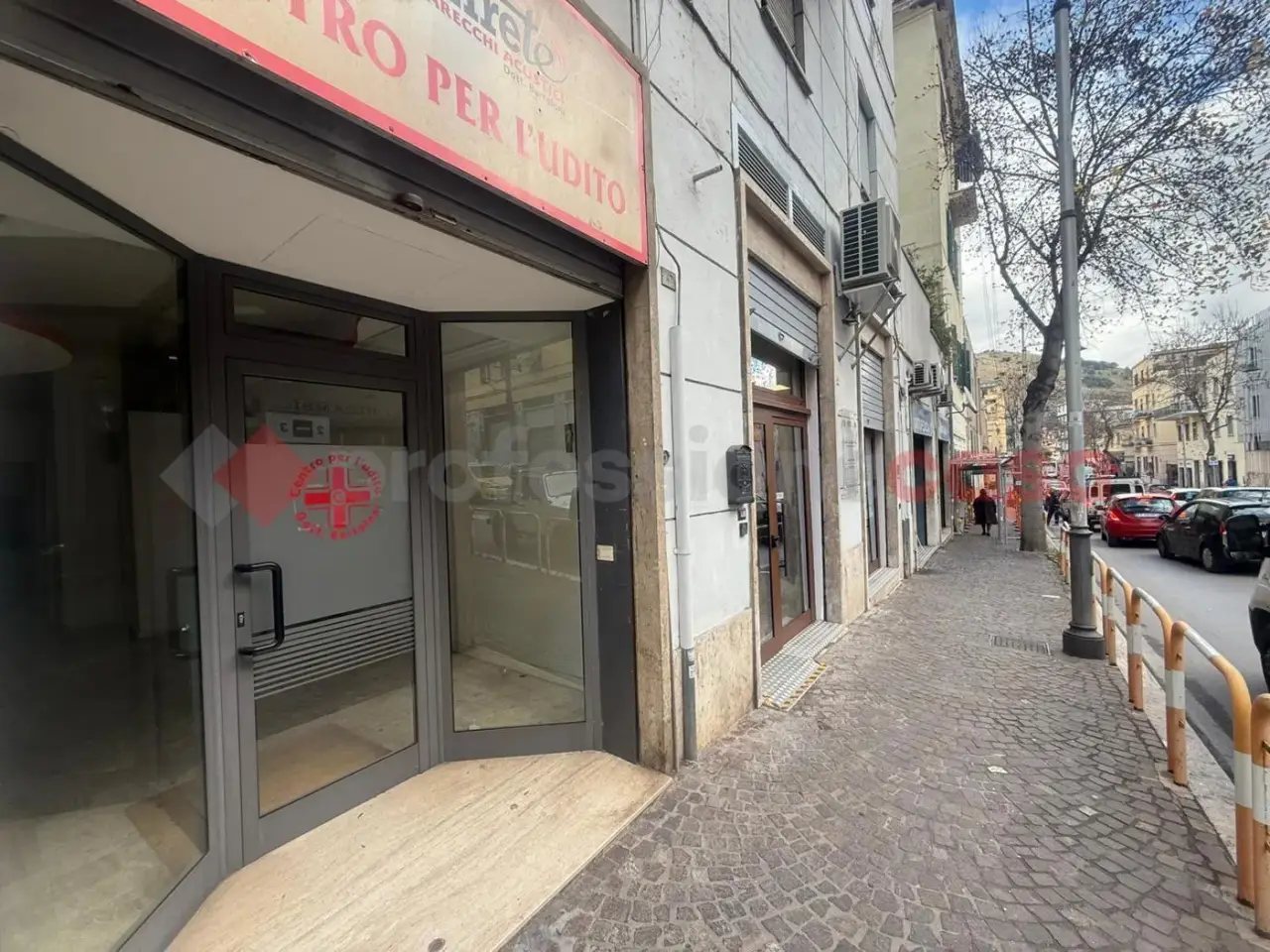 Negozio in Viale Pietro Tomei 47, Tivoli, {3} - Foto 2