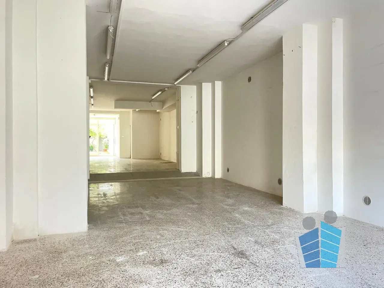 Negozio in Via Piero Gobetti, Lecce, {3} - Foto 1