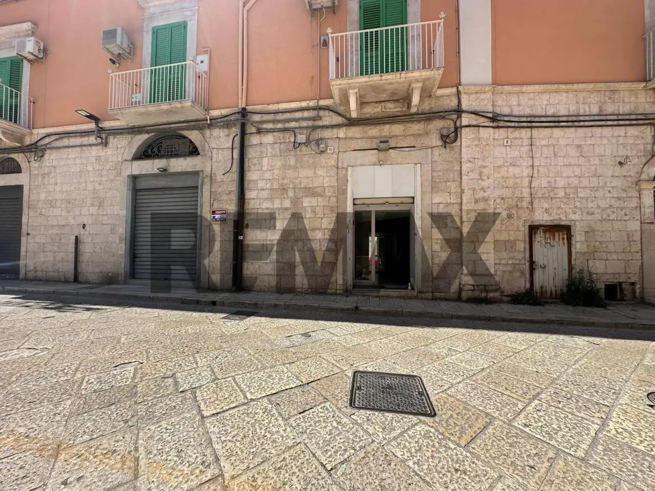 Negozio in Via Respa 10, Molfetta, {3} - Foto 1
