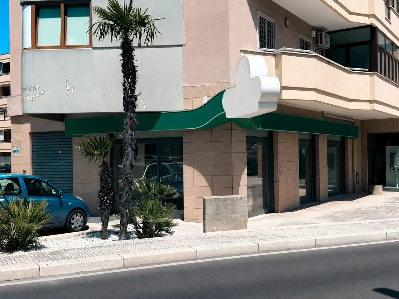 Gastronomia in Via Amleto Pesce, Monopoli, {3} - Foto 2