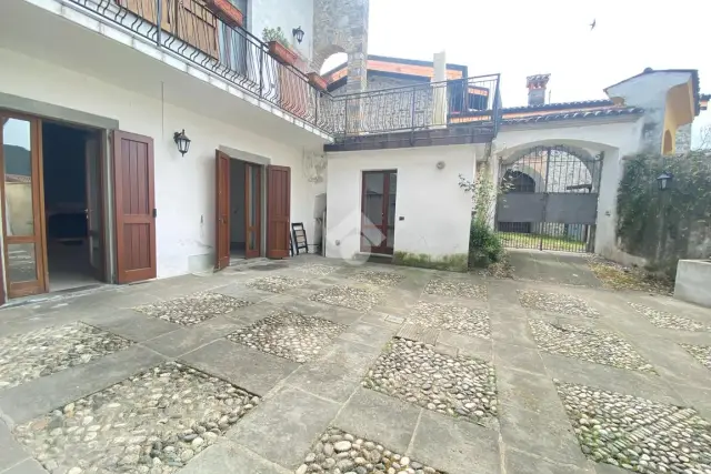 insertion image