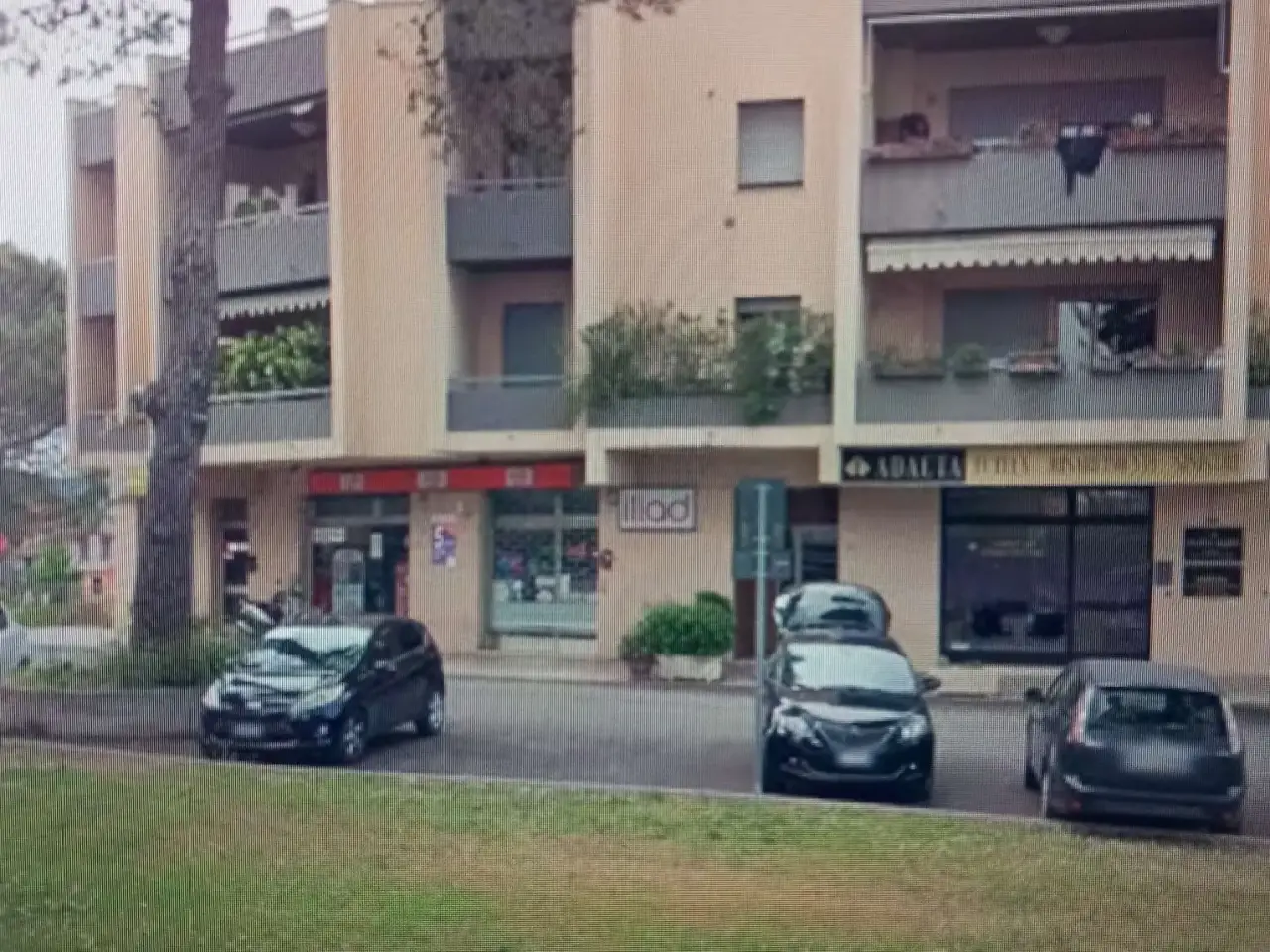 Negozio in , Osimo, {3} - Foto 2