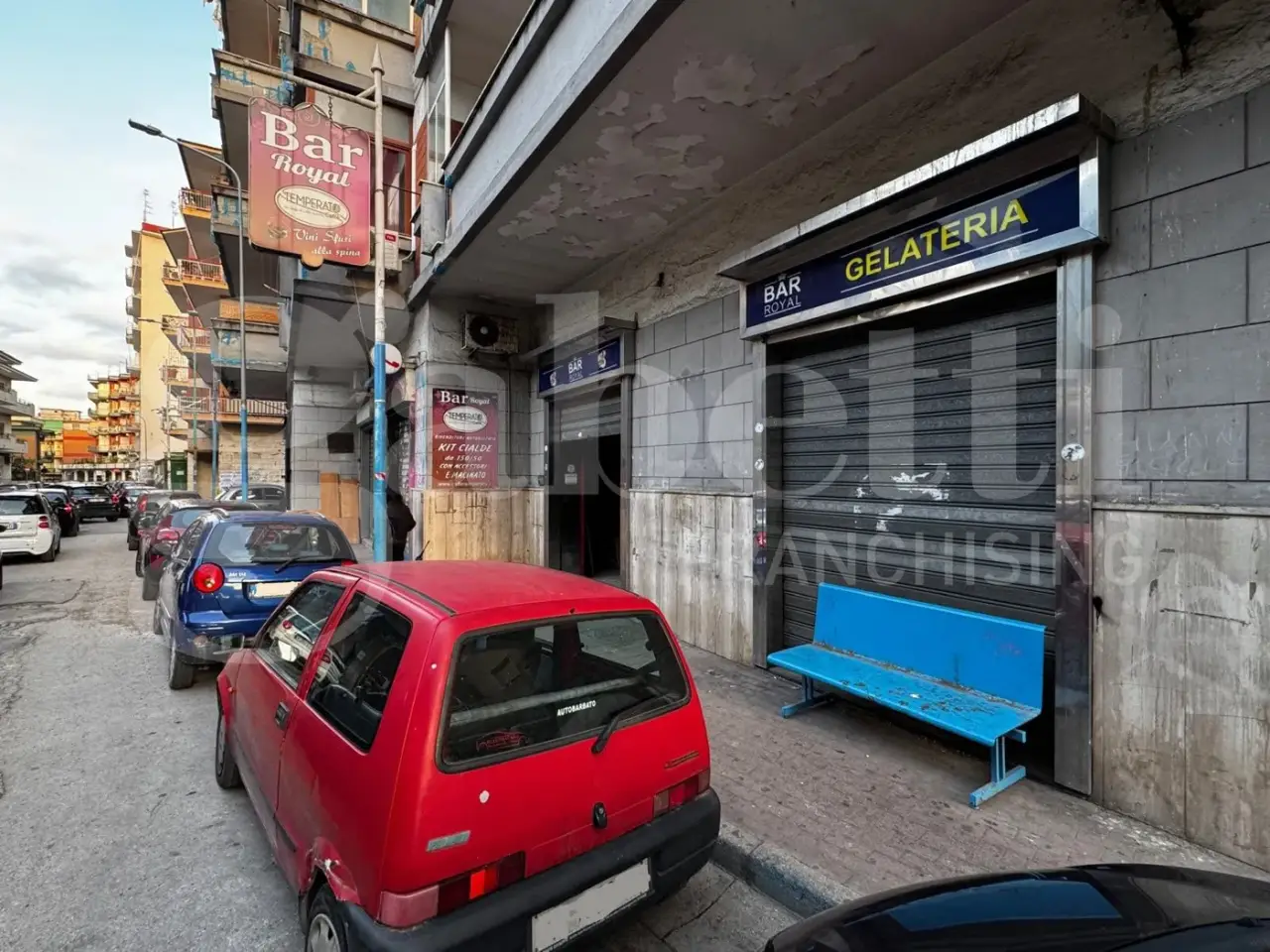 Negozio in Via Galilei 78/84, Arzano, {3} - Foto 2