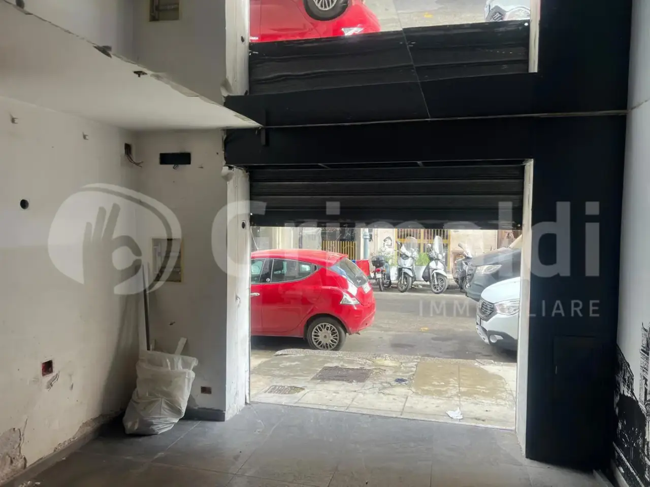 Magazzino in Via Isidoro La Lumia 7, Palermo, {3} - Foto 1