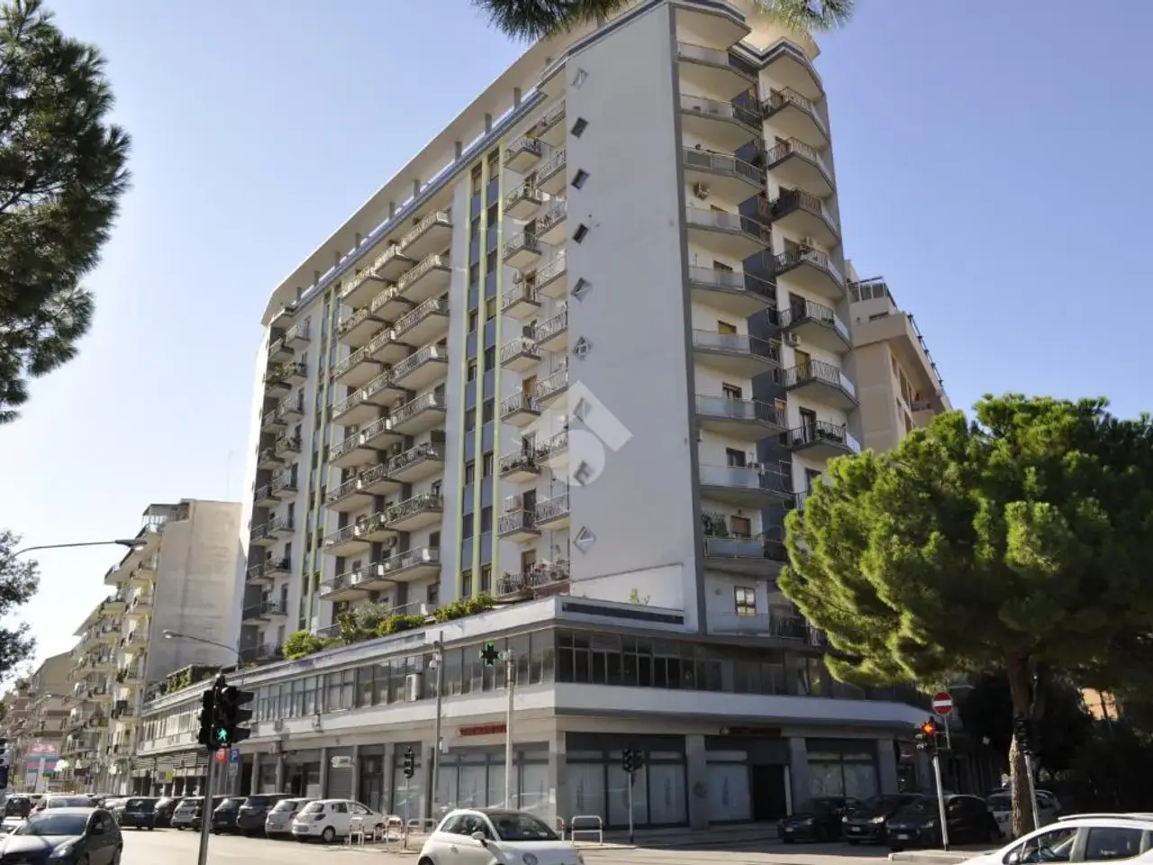 Ufficio in Viale G. di Vittorio 64, Foggia, {3} - Foto 1