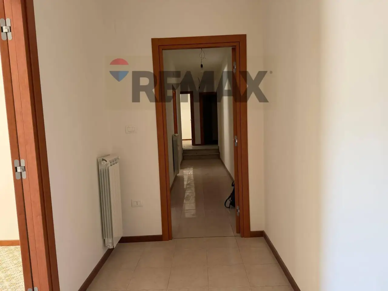 Ufficio in , Afragola, {3} - Foto 2