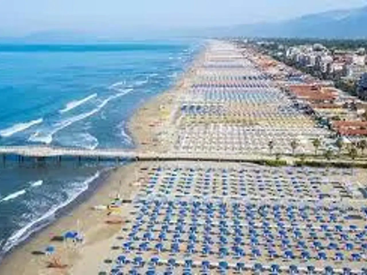 Hotel in Lungomare Claudio Tintori 34/a, Rimini, {3} - Foto 1