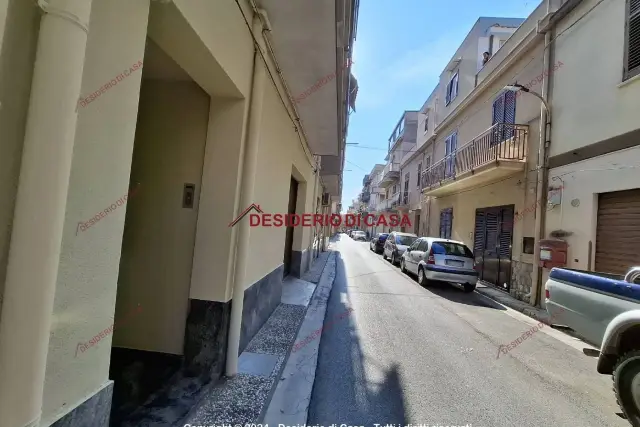 Detached house in Via San Giuseppe, Casteldaccia - Photo 1