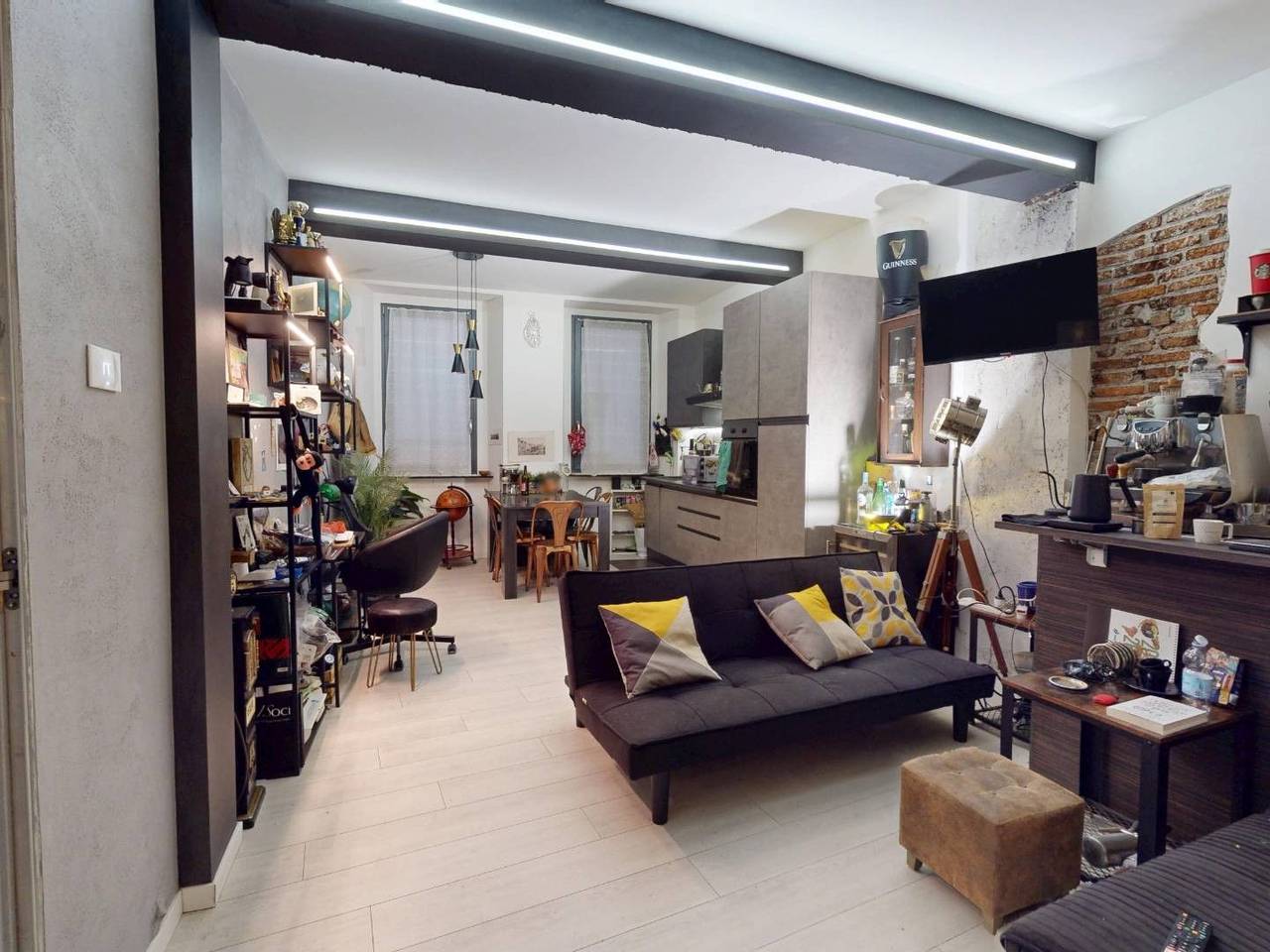 immagine annuncio 1 di 15