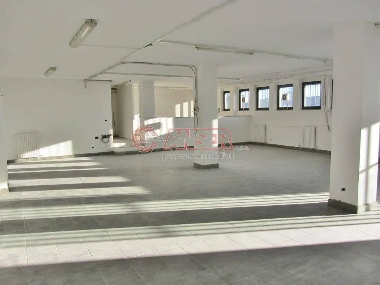 Magazzino in , Casatenovo, {3} - Foto 1