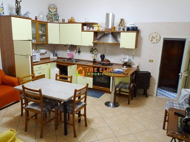 2-room flat in Via Fabio Massimo, Marigliano - Photo 1