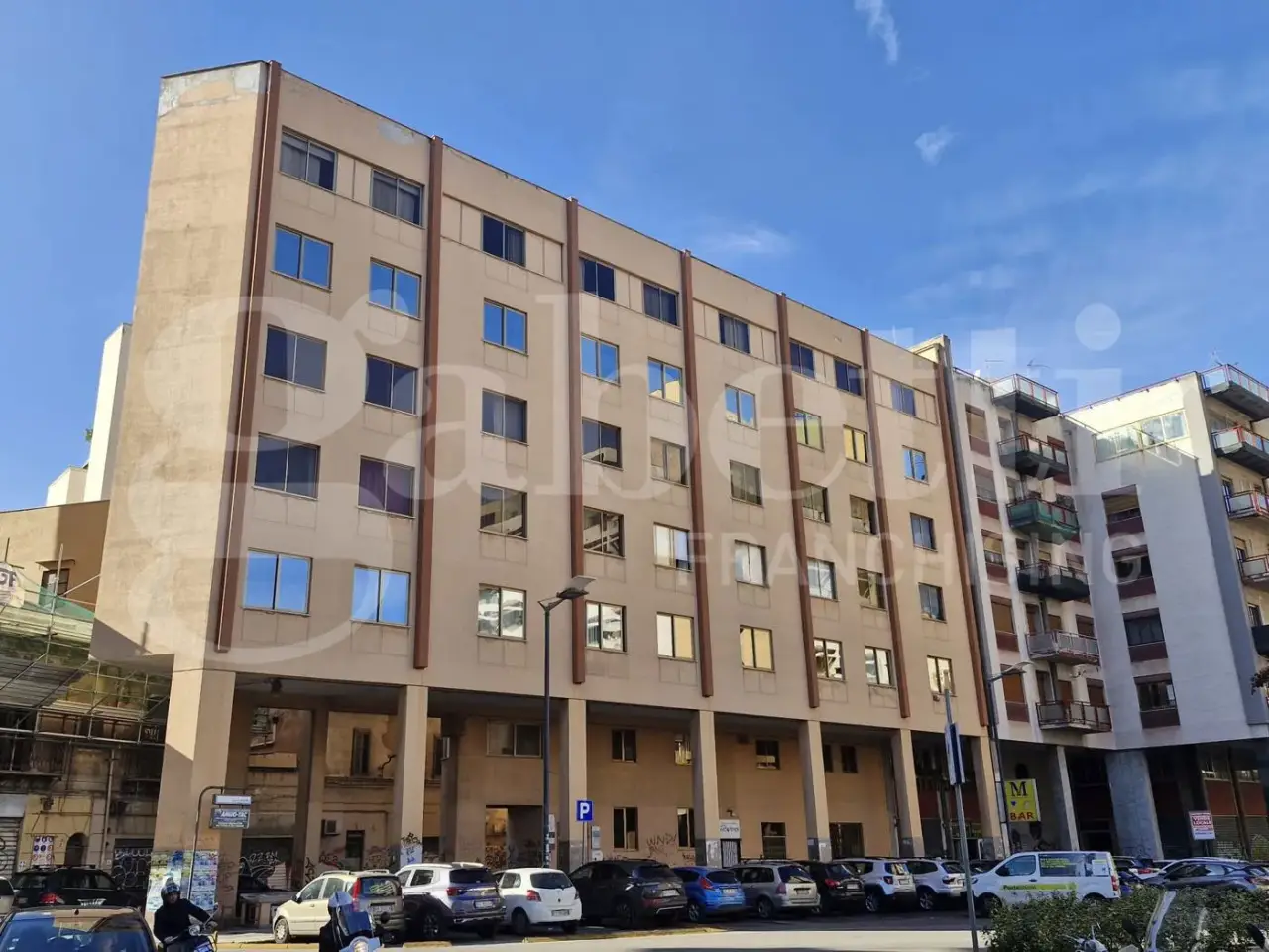 Negozio in Piazza Don Luigi Sturzo, Palermo, {3} - Foto 1