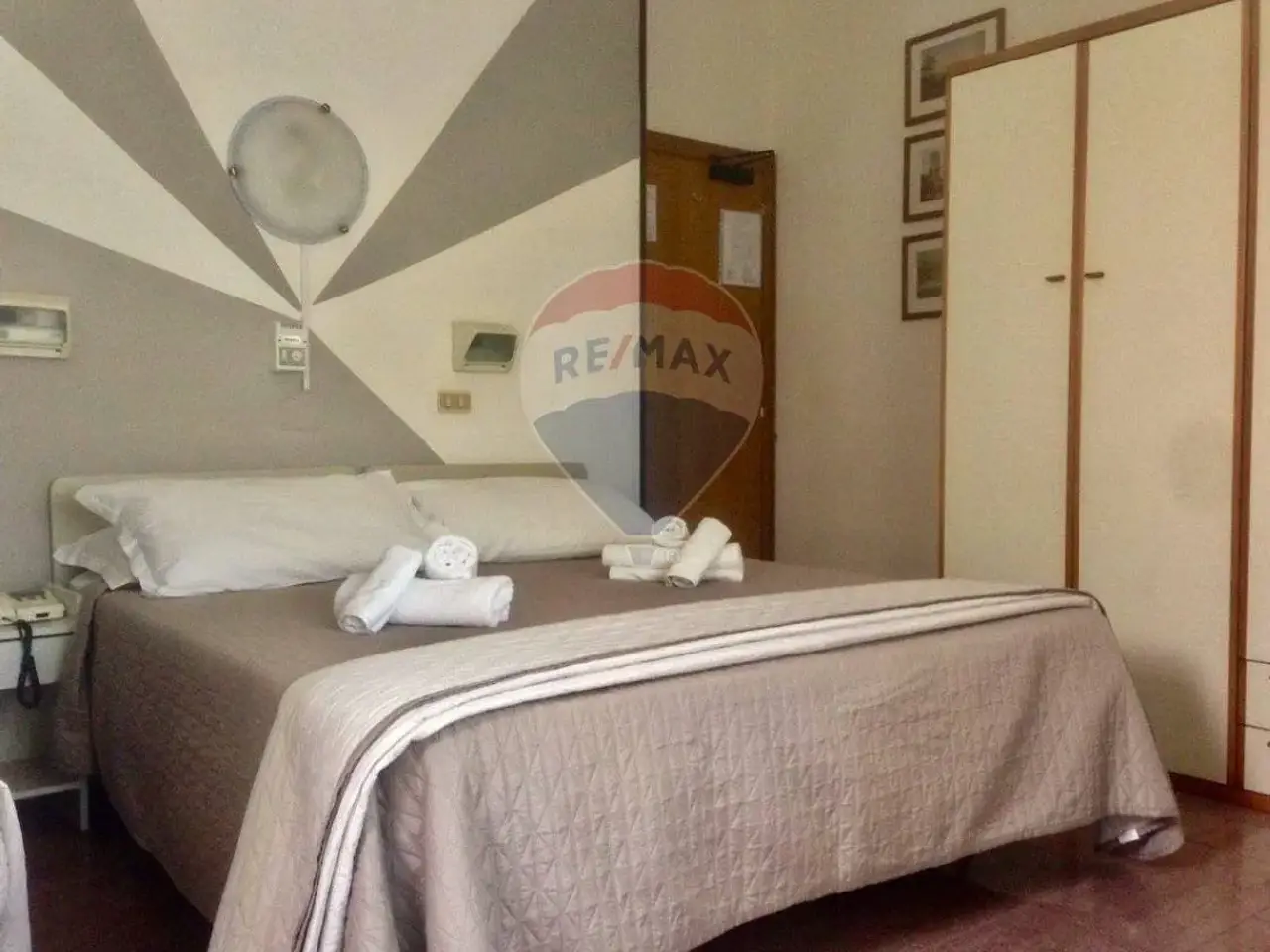 Albergo in , Rimini, {3} - Foto 1