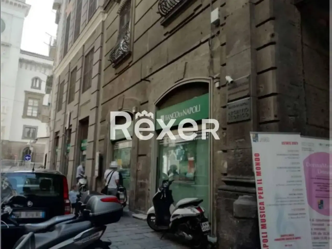 Ufficio in Via Tribunali 207, Napoli, {3} - Foto 1
