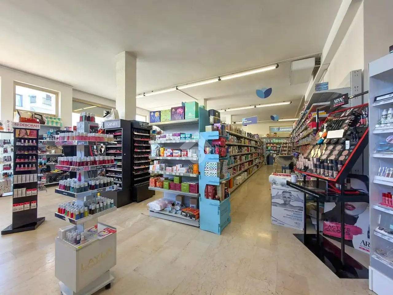 Negozio in Via Mantova 1, Peschiera Del Garda, {3} - Foto 2