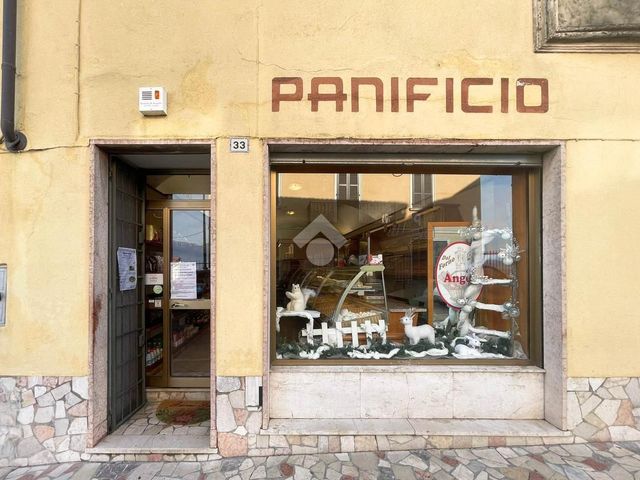 Shop in {3}, Via Vittorio Veneto 33 - Photo 1