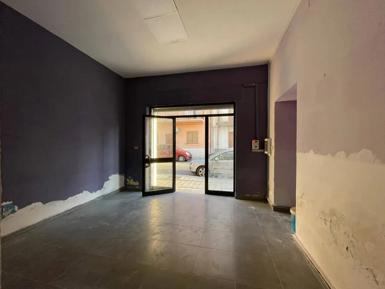 Negozio in Via Alberto Gatto, Reggio Calabria, {3} - Foto 1