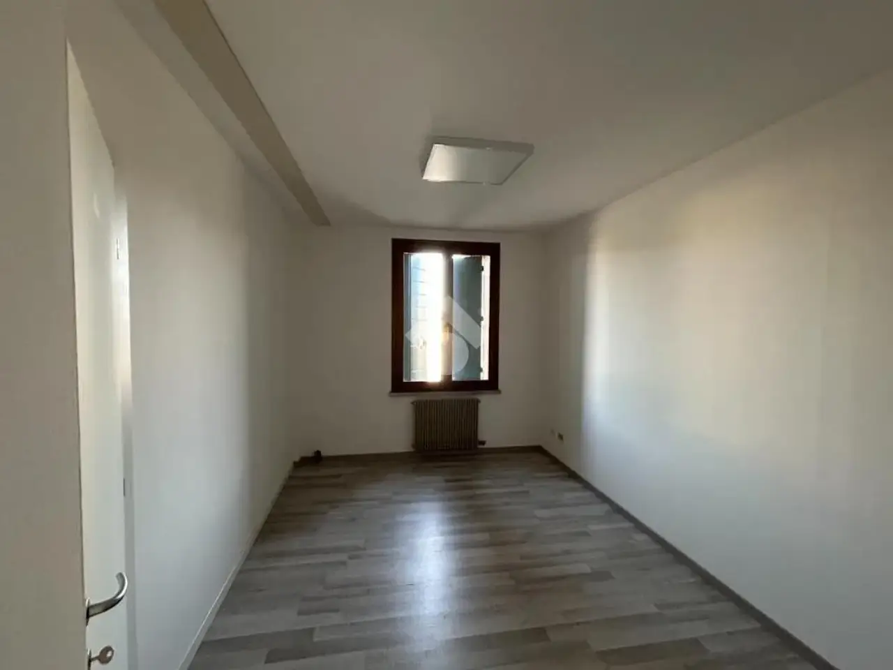 Ufficio in Via Schiavonesca Nuova 1, Volpago Del Montello, {3} - Foto 2
