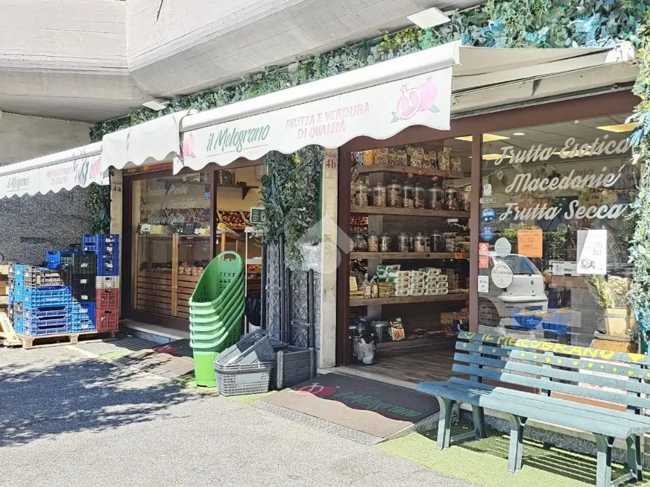 Negozio in Via del Casale Agostinelli 140, Roma, {3} - Foto 1