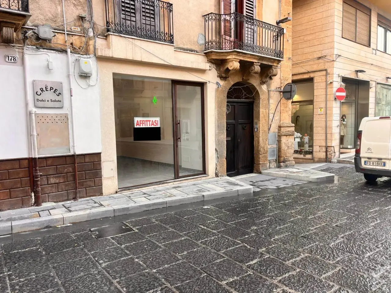 Negozio in Via G. Licata, Sciacca, {3} - Foto 2