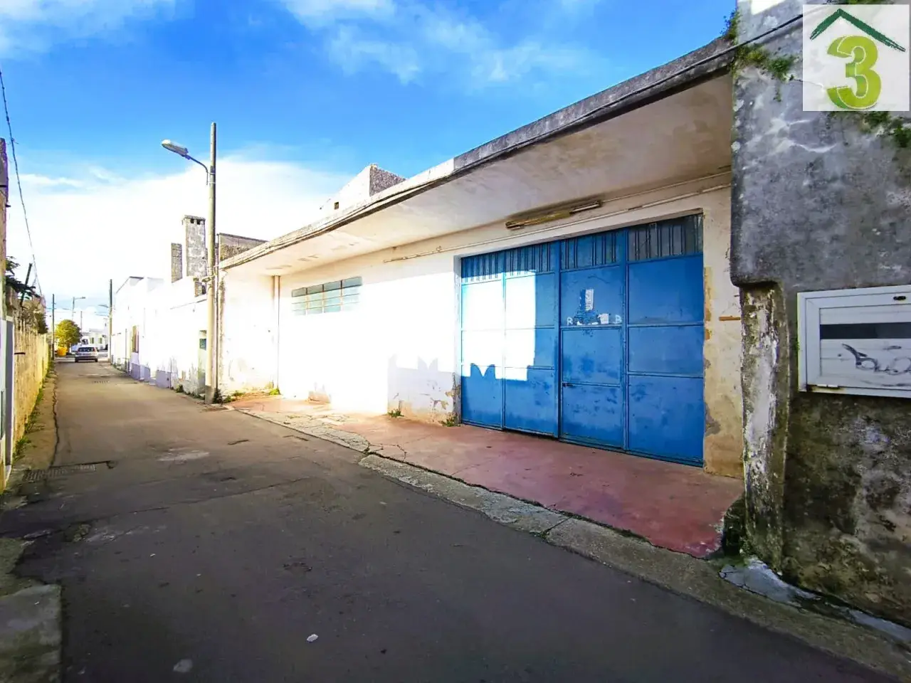 Esercizio commerciale in , Tiggiano, {3} - Foto 1