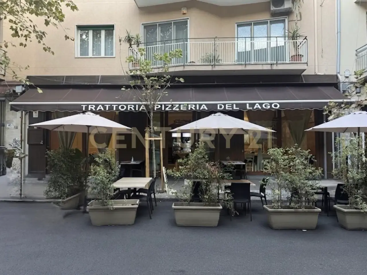 Negozio in Via Lago di Nicito 23, Catania, {3} - Foto 1
