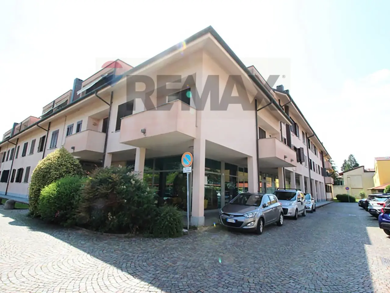 Negozio in Via Sant'Antonio 6, Vimercate, {3} - Foto 2
