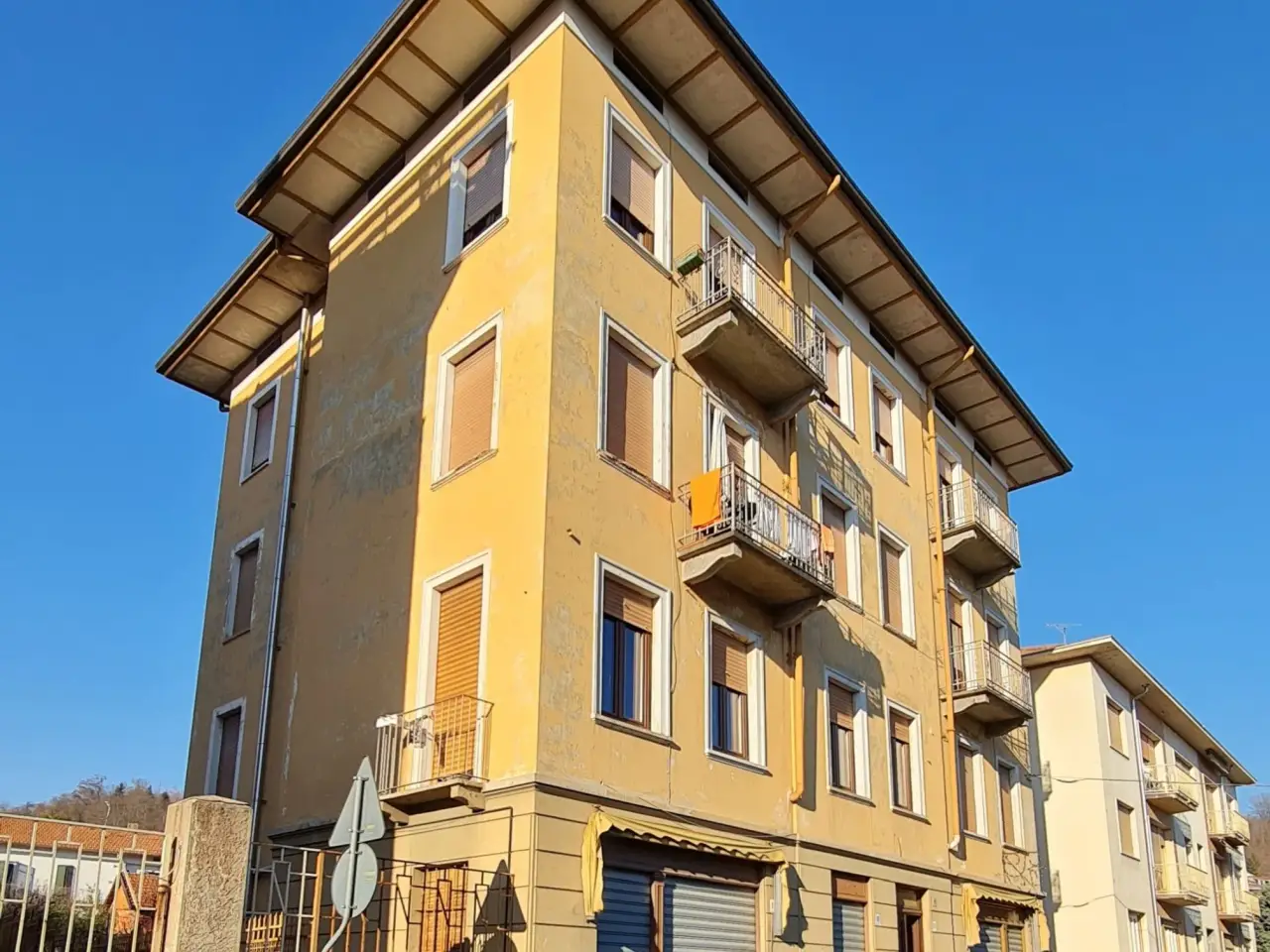 Negozio in 33, Via della Vittoria, Arico, Chiavazza, Biella, Piemonte, 13900, Italia, Biella, {3} - Foto 2