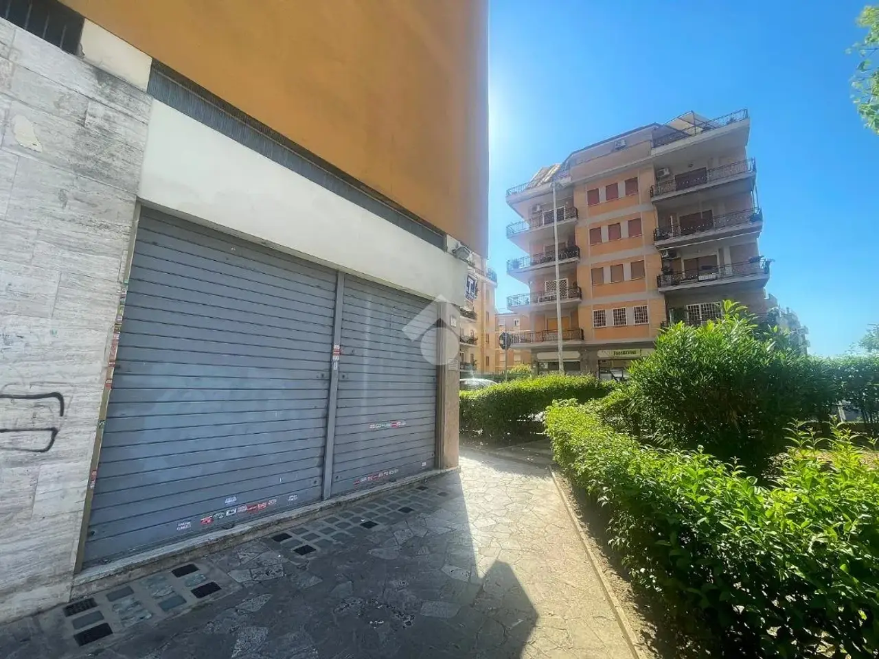Negozio in Via Francesco d'Ovidio 100, Roma, {3} - Foto 2