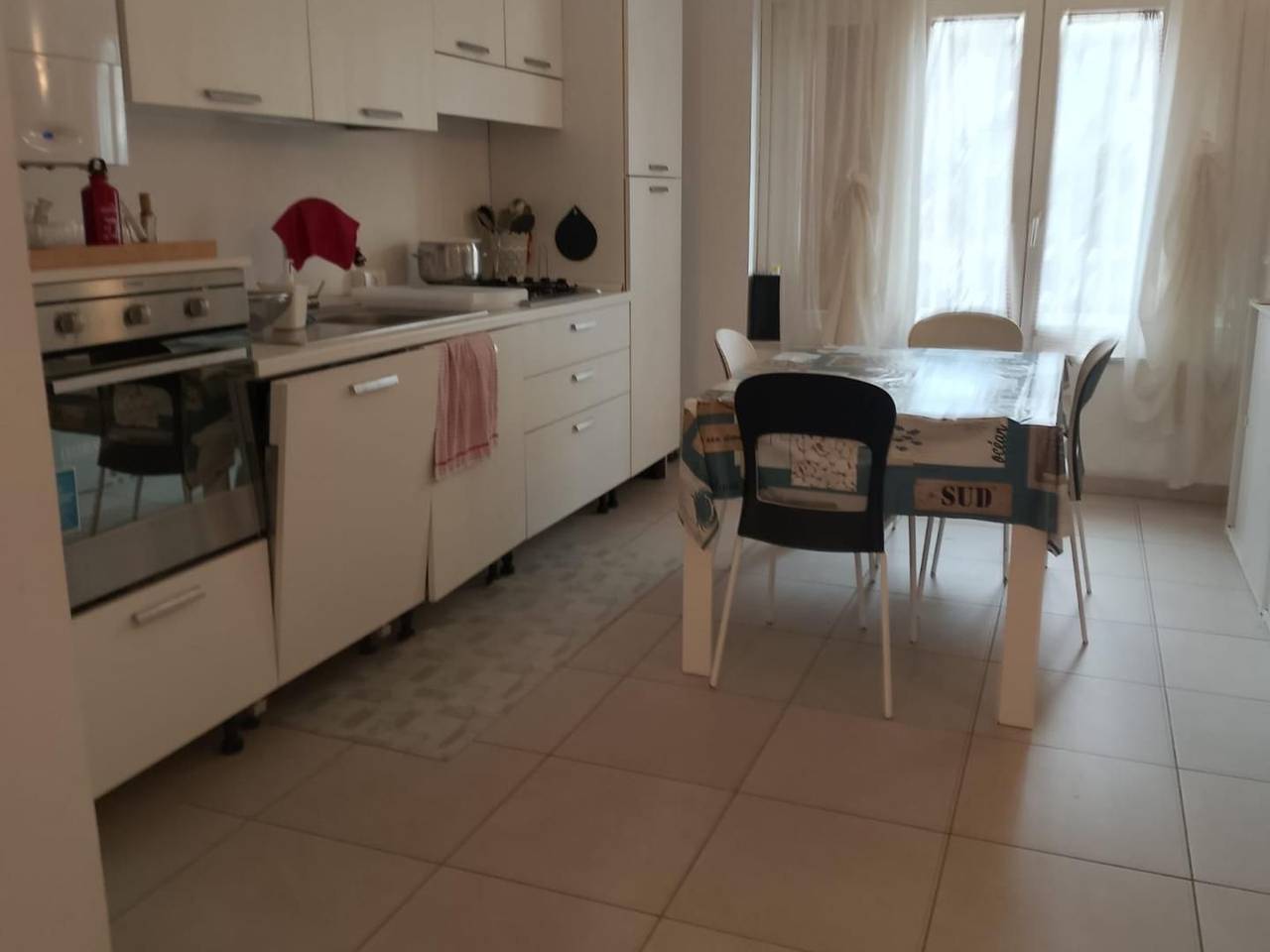 appartamento in affitto a Massa in zona Marina di Massa