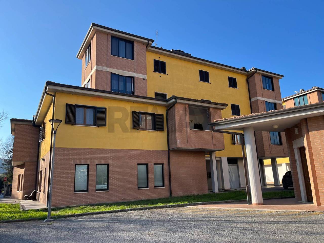 immagine annuncio 11 di 12