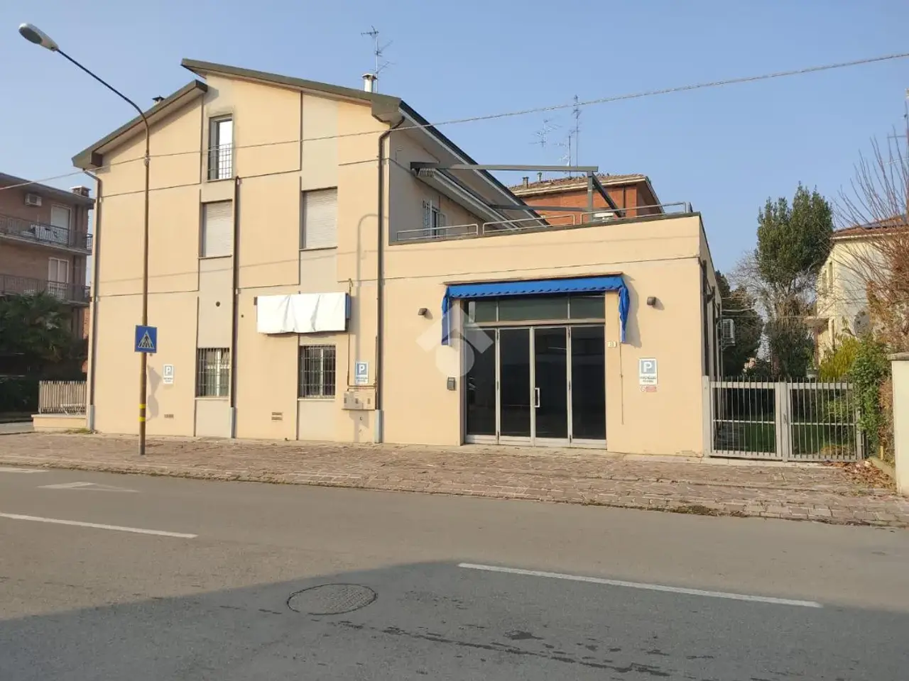 Laboratorio in Via Cristoforo Colombo 30, Carpi, {3} - Foto 1