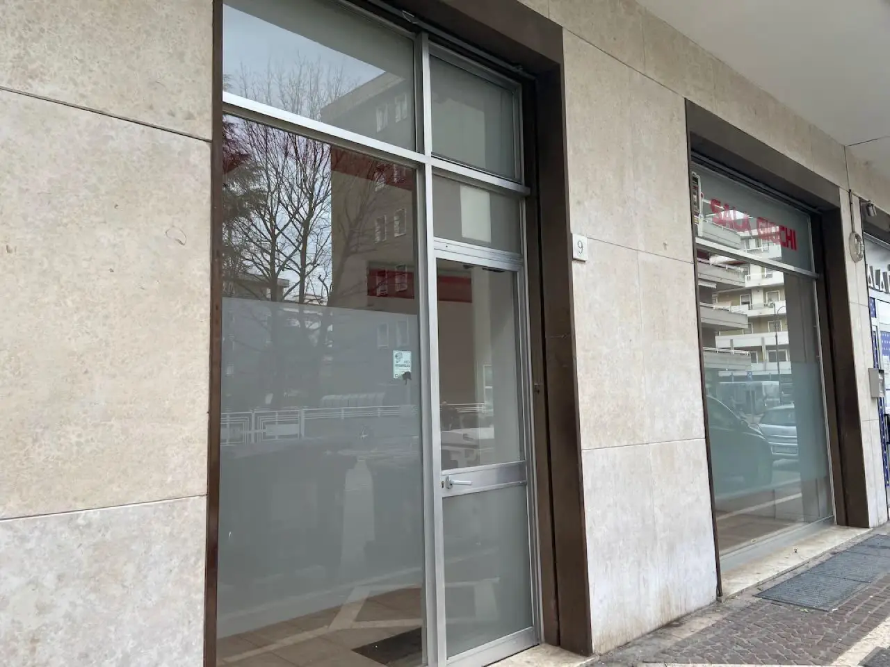 Locale commerciale in , Monfalcone, {3} - Foto 1