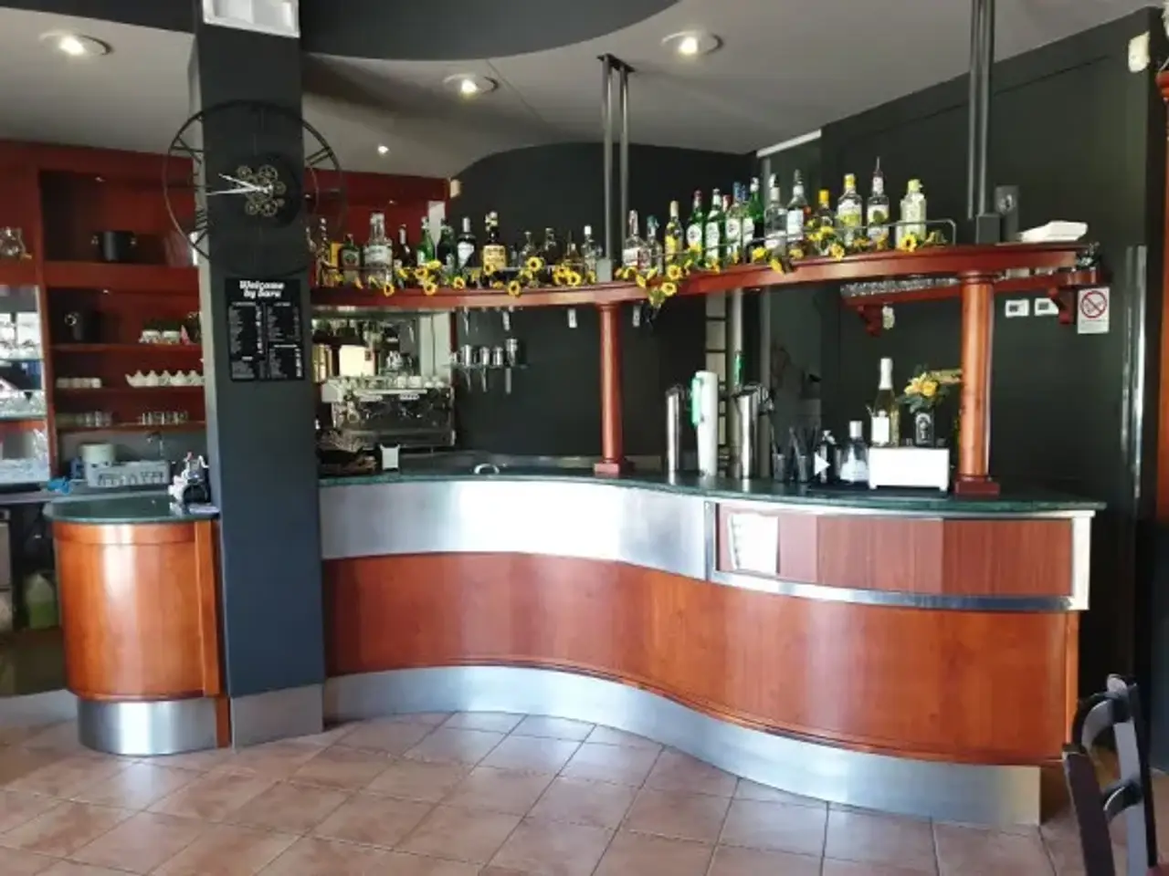 Bar in Via Vittorio Veneto, Presezzo, {3} - Foto 1
