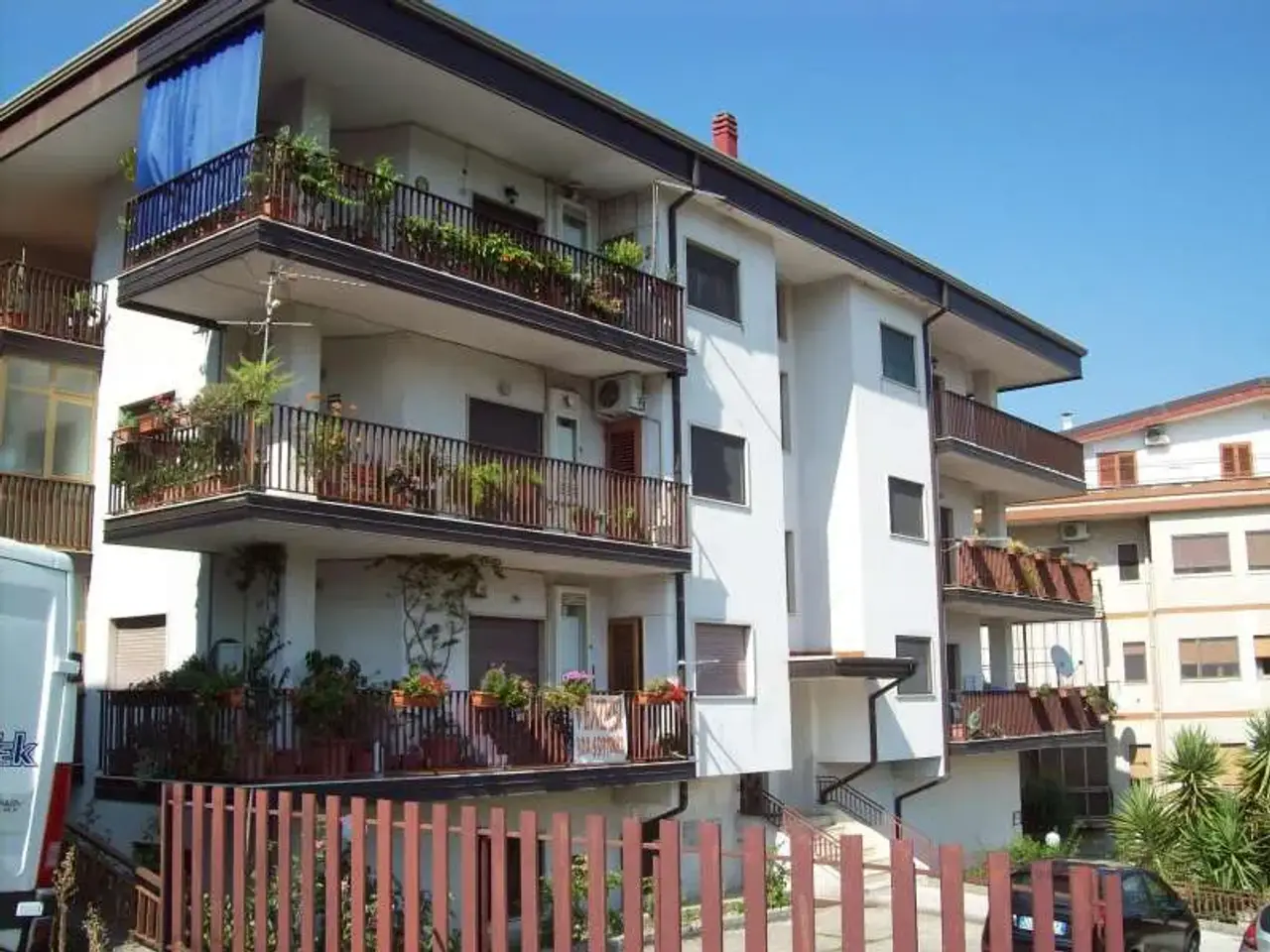 Magazzino in Andreotta,Via Rendano, 87040, Castrolibero, Castrolibero, {3} - Foto 1