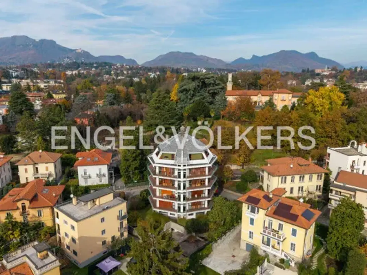Ufficio in Viale Sant'Antonio 15, Varese, {3} - Foto 2