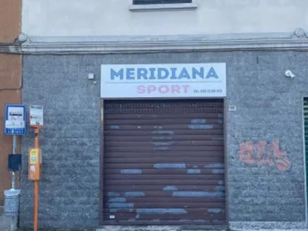 Negozio in Via Giuseppe Garibaldi 94, Cornaredo, {3} - Foto 2
