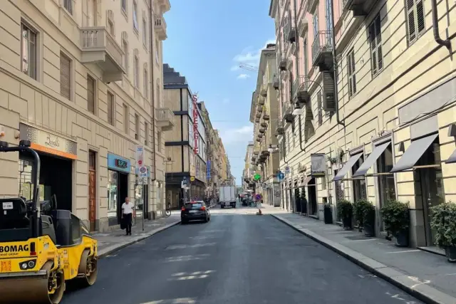 Shop in Via Giovanni Giolitti 18, Torino - Photo 1