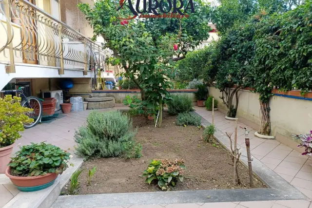 Villa a schiera, Terracina - Foto 1