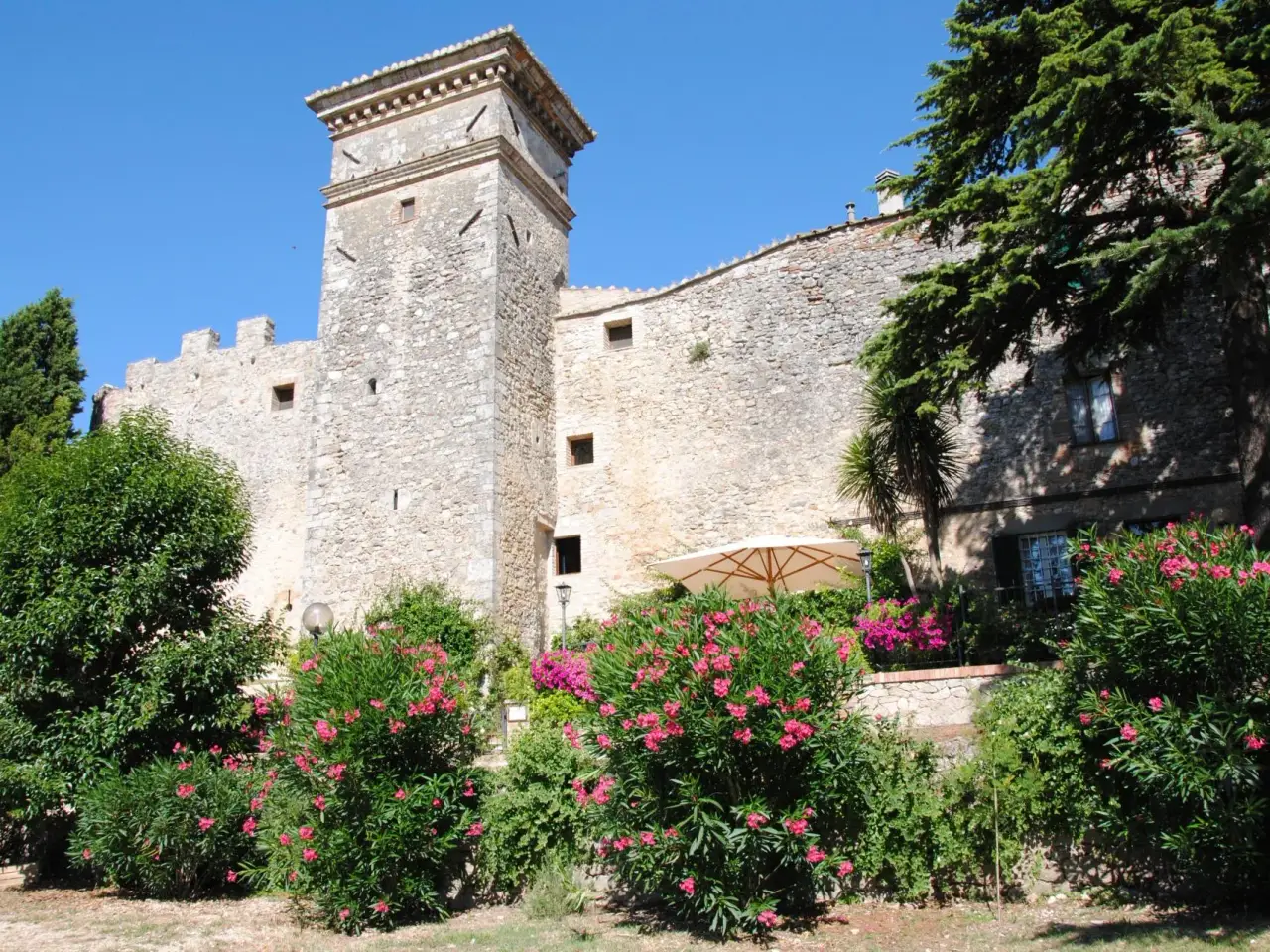 Albergo in Vocabolo Castello 28, Todi, {3} - Foto 1