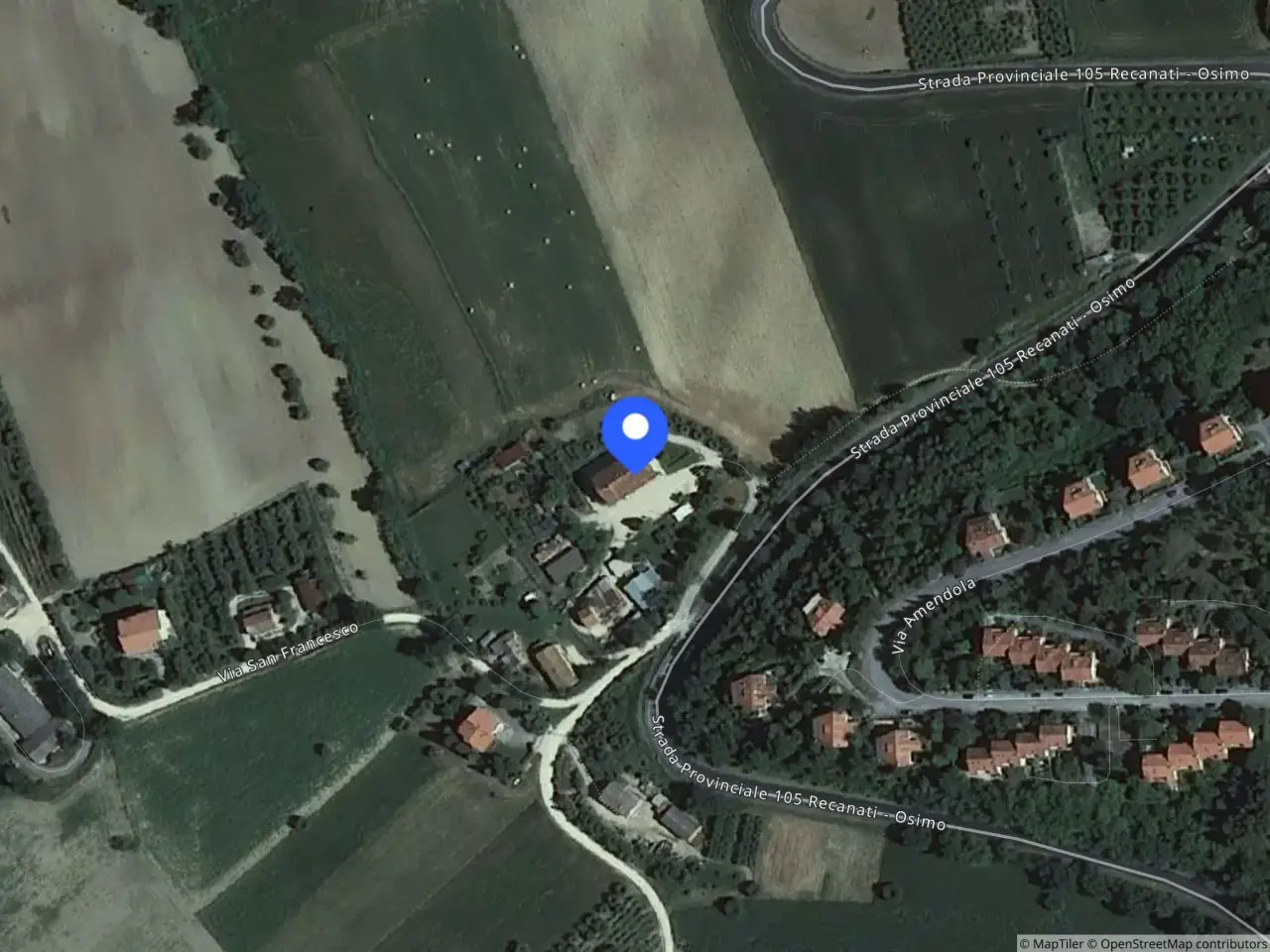 Autorimessa in Contrada S. Francesco, 128, 62019 Recanati MC, Italia 128, Recanati, {3} - Foto 2
