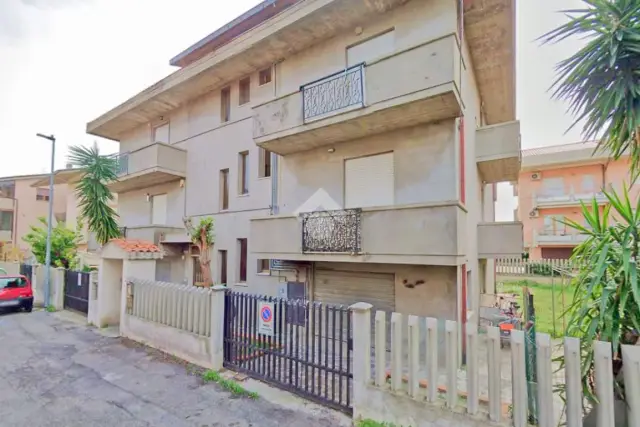 3-room flat in Via Tintoretto 55, Silvi - Photo 1