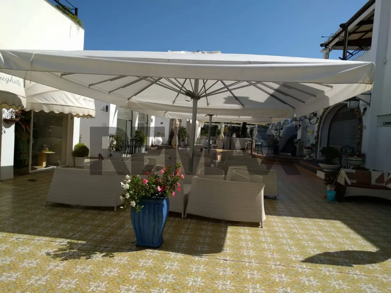 Negozio in Piazzetta dei Pini Snc, Ischia, {3} - Foto 2