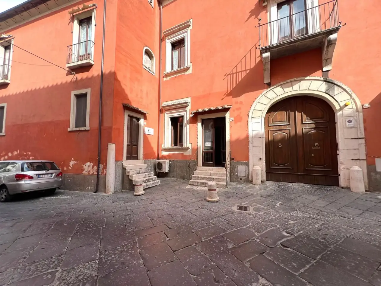 Negozio in Via San Francesco d'Assisi 40, Maddaloni, {3} - Foto 1