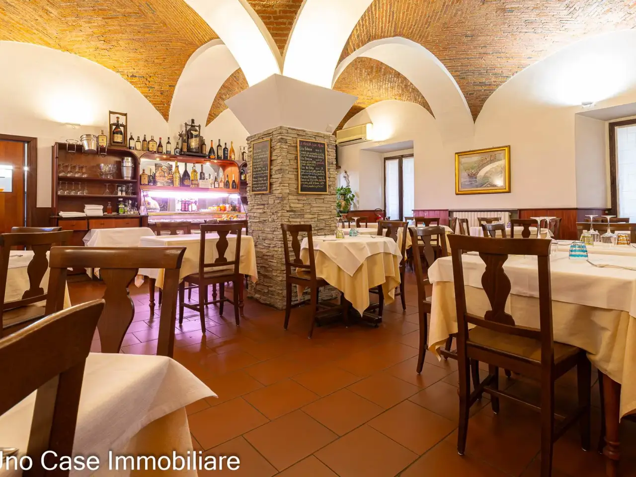 Ristorante in Corso Garibaldi 27 Ivrea, Ivrea, {3} - Foto 1