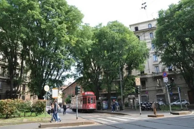 Palazzina commerciale in Via San Gregorio, Milano - Foto 1