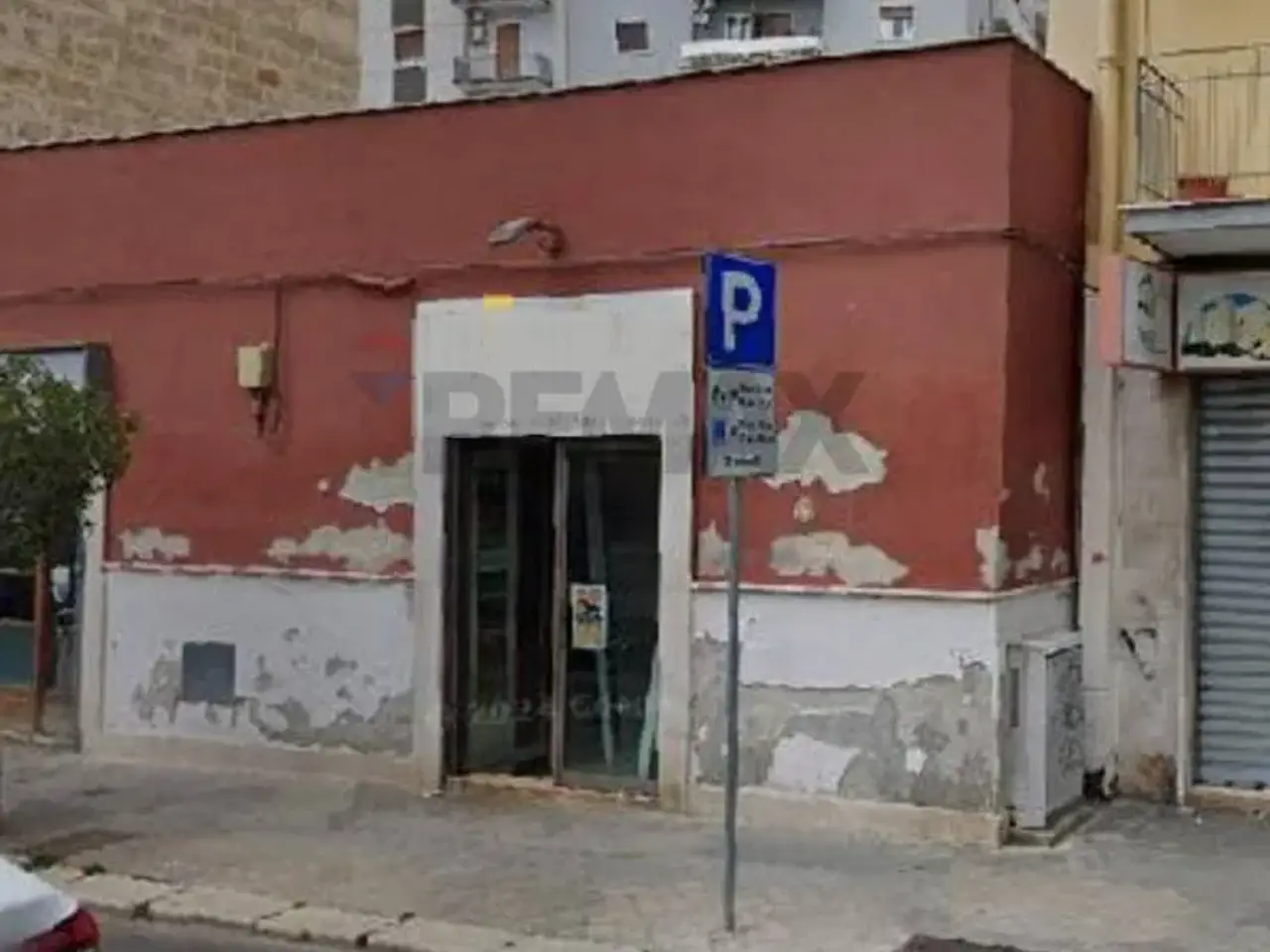 Magazzino in Viale Japigia 10, Bari, {3} - Foto 1