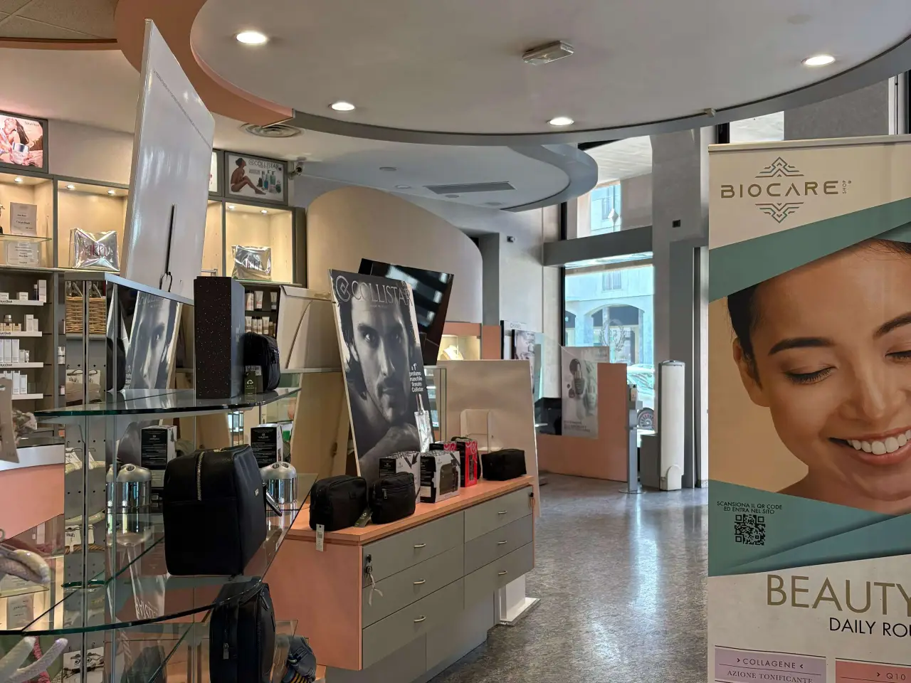 Negozio in Corso Europa, Busto Arsizio, {3} - Foto 1
