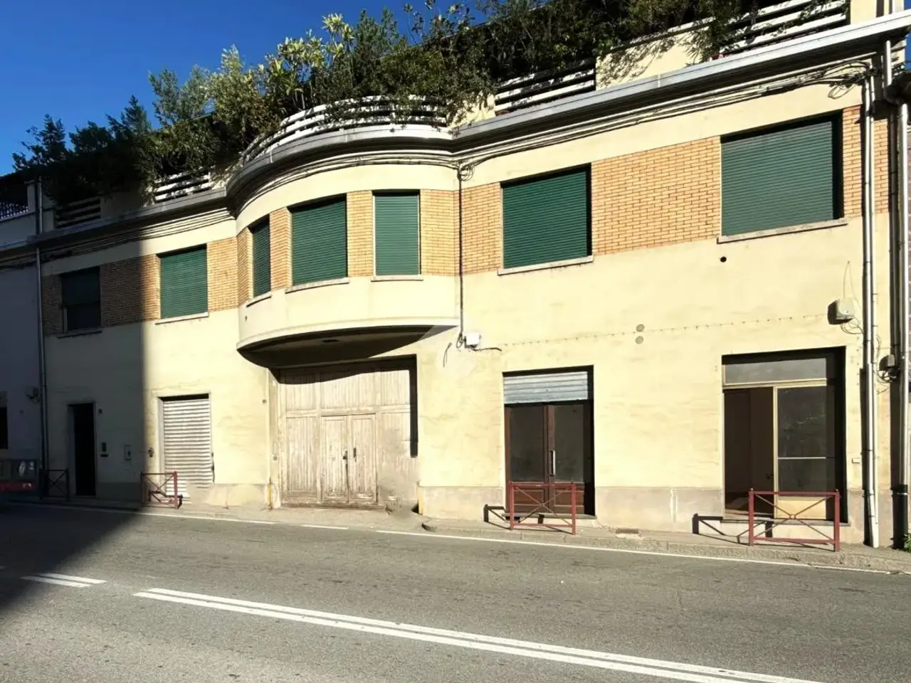 Ufficio in Via Circonvallazione 104, Ivrea, {3} - Foto 1